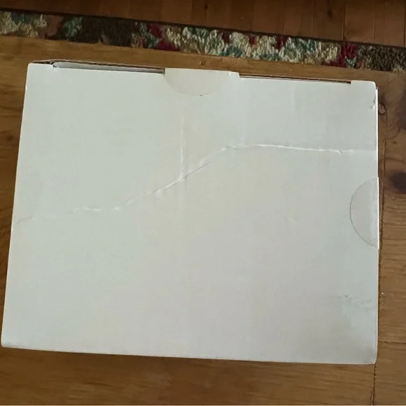 NIB Dash Camera-New in unopened box HD Dash Camera. Purchased new & never used. - Picture 5 of 7